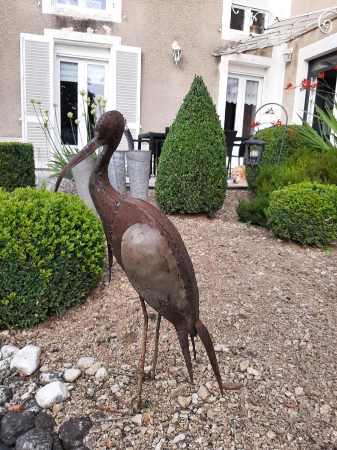 Gite Des Agapanthes Lacroix-sur-Meuse Eksteriør bilde